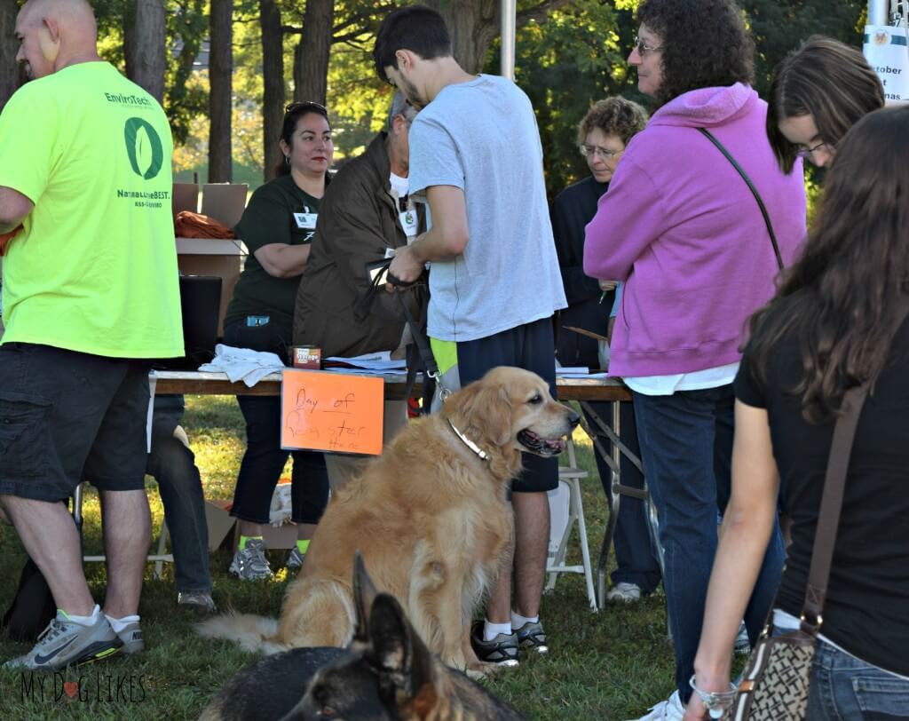 Harley and Kevin registering for the Barktoberfest Pet Walk