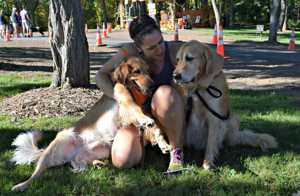 Giving mom some advice before the Ruff Rampage 5k at Lollypop Farm