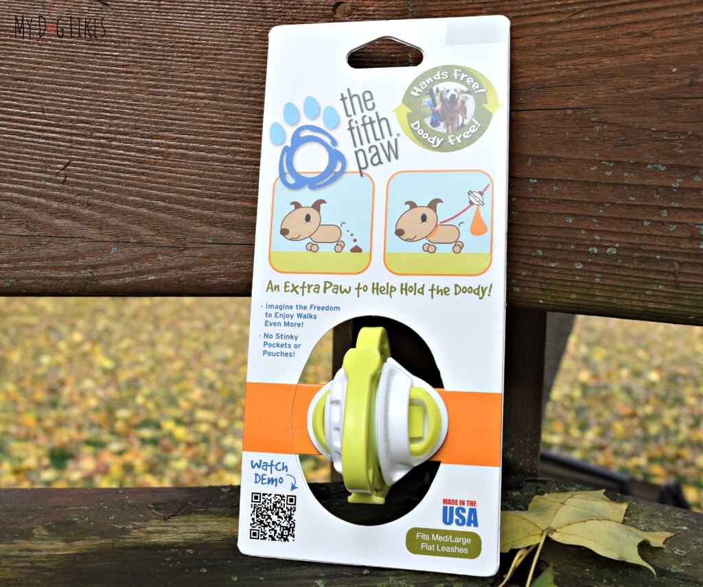 MyDogLikes reviews The Fifth Paw Leash Attachment - "an extra paw to help hold the doody!"