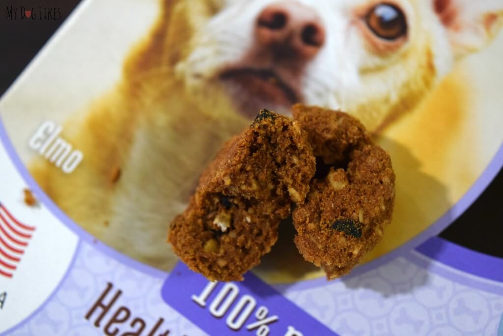 A closer look at the Howlin' the Blues dog cookies from the Lazy Dog Cookie Company