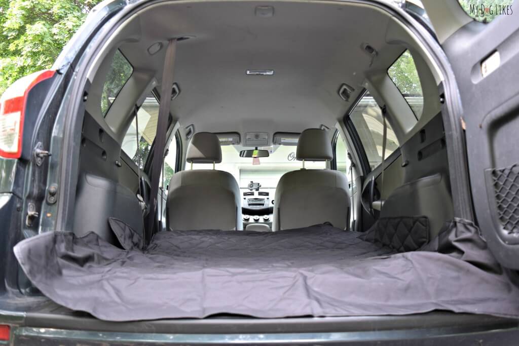 Looking for a Rav4 Cargo Cover? Our 4Knines cover installs in seconds and works with the rear seat up or down!