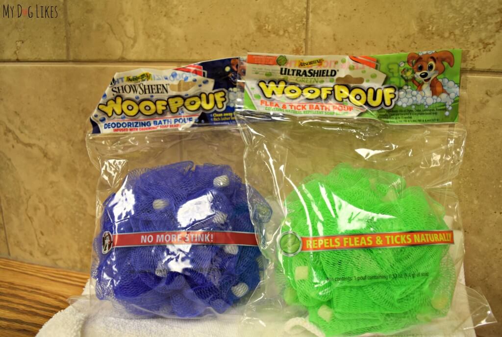 Woof Pouf's come in 2 different varieties: deodorizing and flea and tick repellent