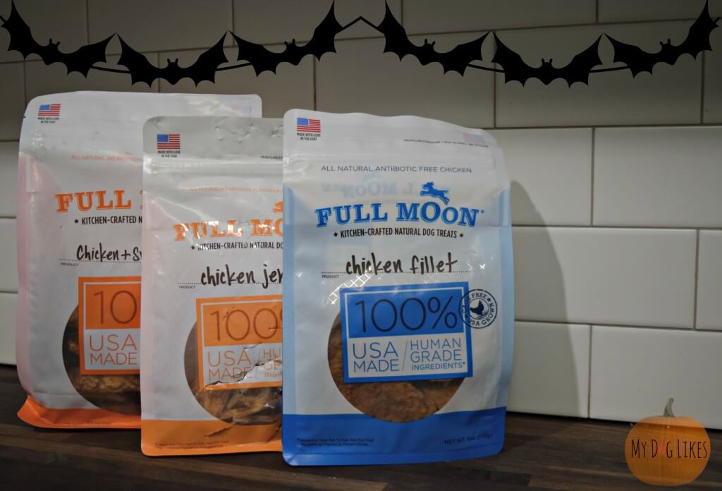 Reviewing Full Moon Dog Treats 3 latest varieties - Chicken Jerky, Chicken Fillet's and Chicken + Sweet Potato