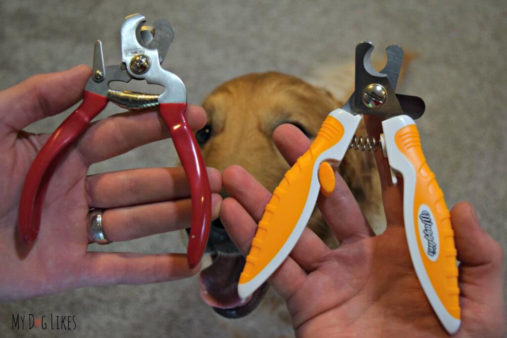 These professional dog nail clippers have an ergonomic handle for comfortable use
