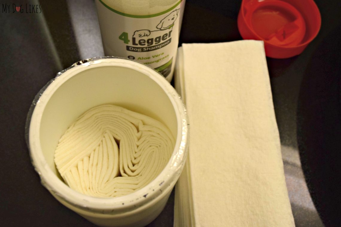 Making DIY Dog Grooming Wipes Perfect for on the Go!