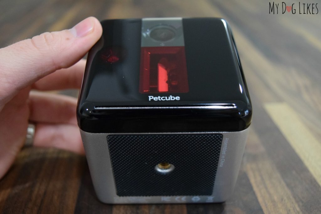 Choose to set up your Petcube by utilizing a tripod and the mounting hole on the bottom or taking advantage of the rubberized bottom and placing directly on a surface.