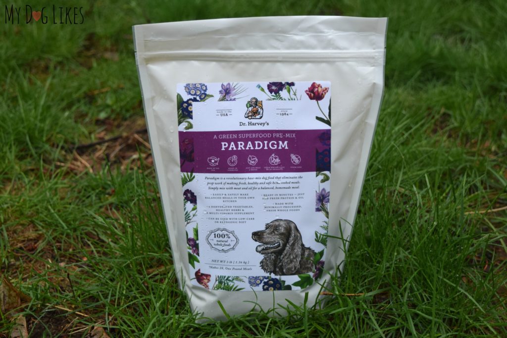 Dr. Harvey's Paradigm is a green superfood pre-mix for dogs.