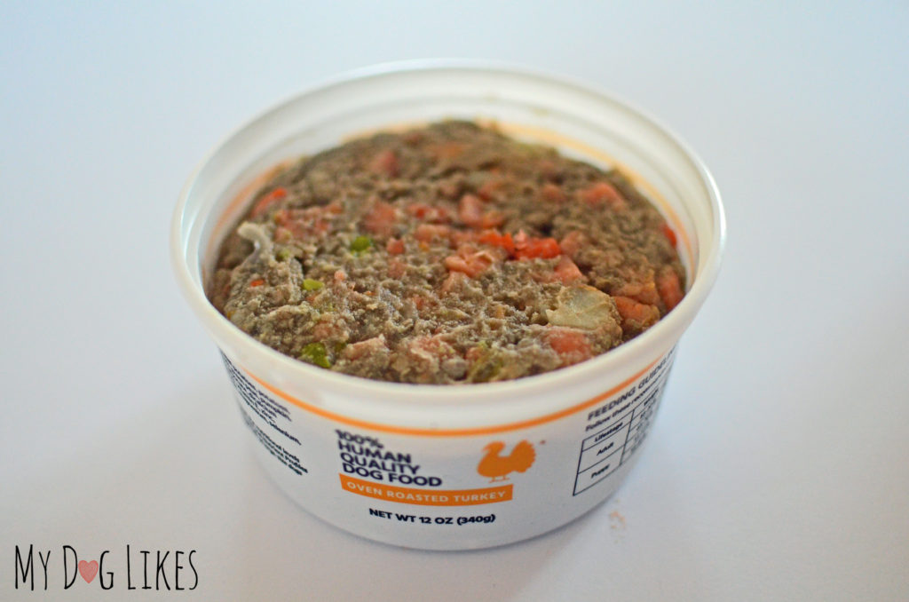 Pet Plate meals come in pre-portioned containers for maximum convenience